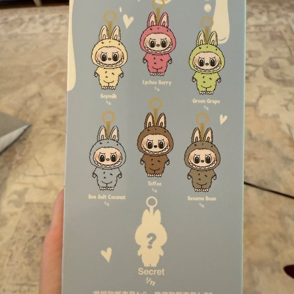 Pop Mart labubu the monsters exciting Macaron blind box - Picture 2 of 4